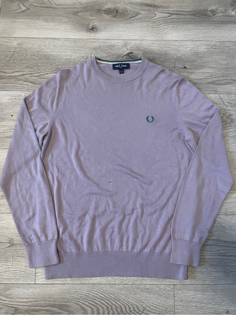 Fred Perry Lavender Crewneck Sweater with Green Laurel